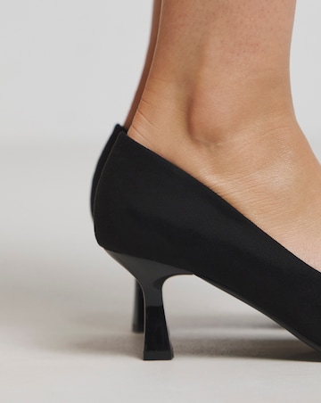 Heavenly Soles Connie Kitten Heel Pointed Court Shoe - Wide Fit (E)