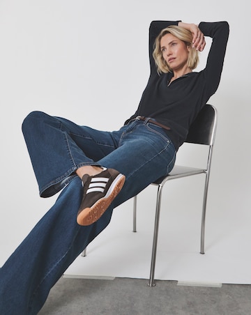Levi's 318 Shaping Wide Leg Jeans - 32" Leg