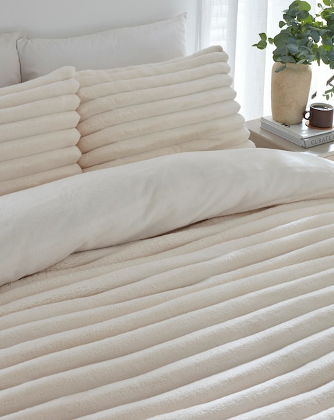 Oakley Fleece Duvet Cover Set