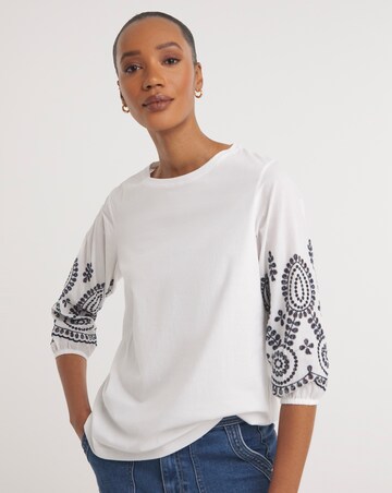 Broderie 3/4 Length Sleeve Crew Neck Top