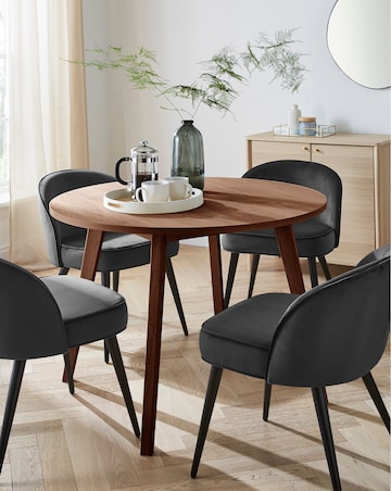 Gray & Osbourn No. 157 Oslo Round Dining Table