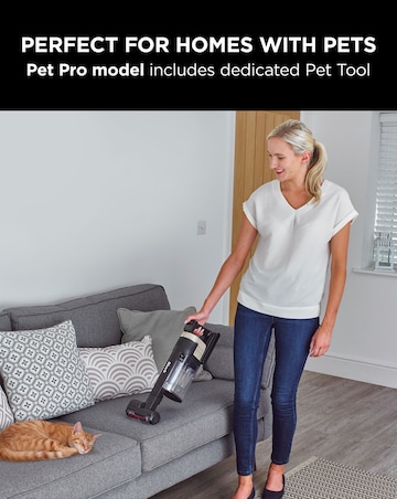 Shark IZ400UKT Stratos Cordless Vacuum with Anti Hair Wrap Plus & Clean Sense IQ