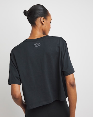 Under Armour Boxy Crop Short Sleeve T-Shirt