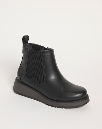 Heavenly Feet Rolo Chelsea Boot E Fit