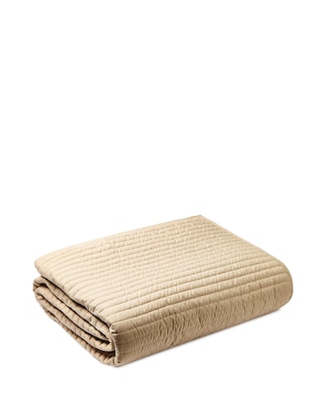 Bianca Quilted Lines Bedspread