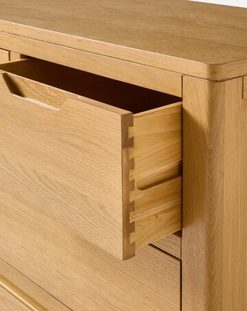 Lorcan Ready Assembled Wooden 3+2 Chest of Drawers