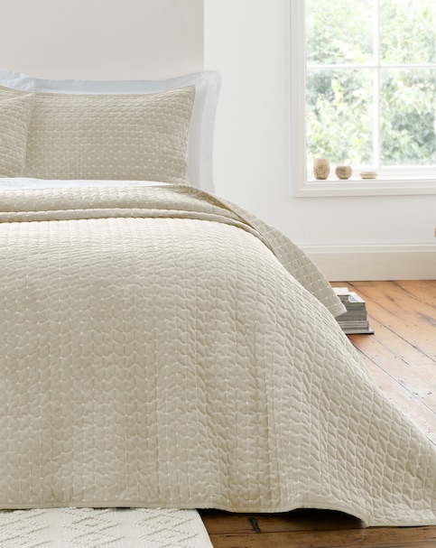 Bianca Velvet Embroidered Bedspread