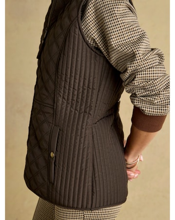 Joules Minx Showproof Quilted Gilet