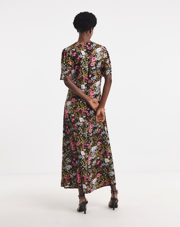 Lace Trim Tea Dress