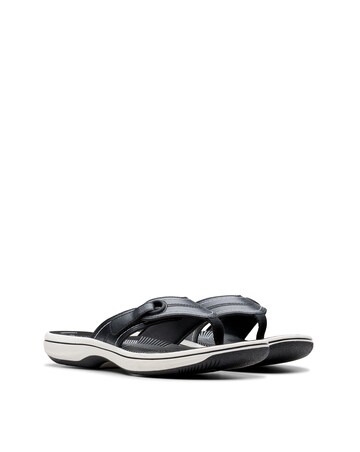 Clarks Brinkley Sea Flip Flop Sandal Standard Fit