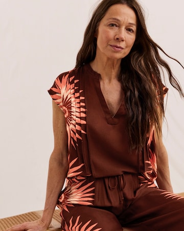 Julipa Pintuck Printed Co-ord Top