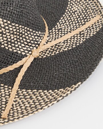 Mono Swirl Sun Hat