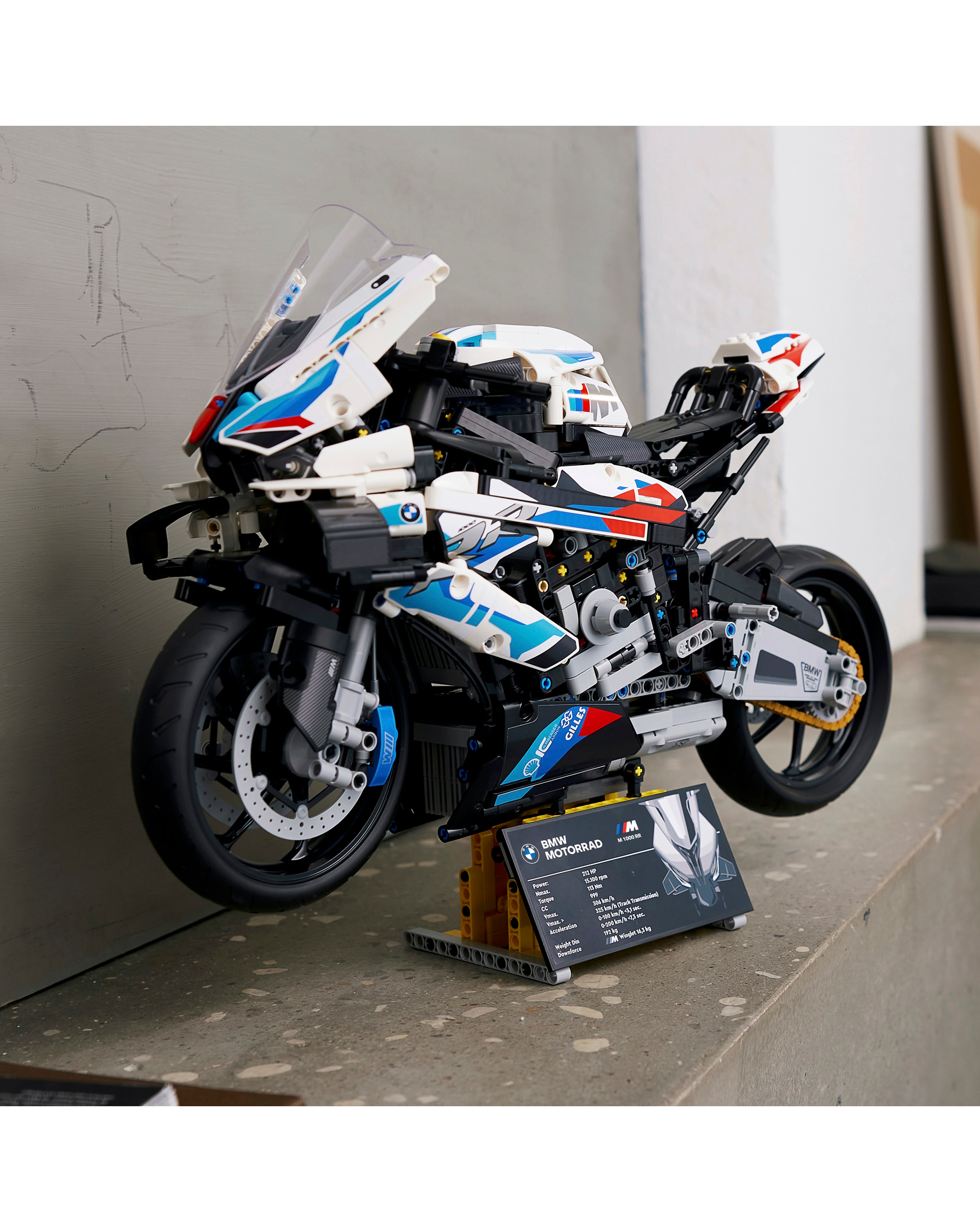LEGO Technic BMW M 1000 RR 42130 | Ambrose Wilson