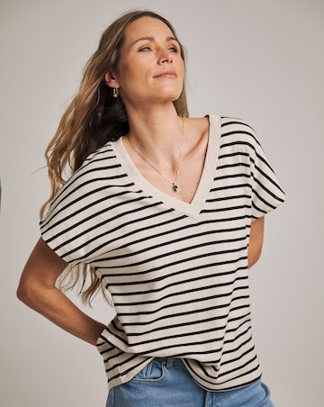 Anthology Stripe V-Neck T-Shirt