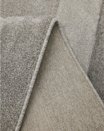 Sara Carved Rug