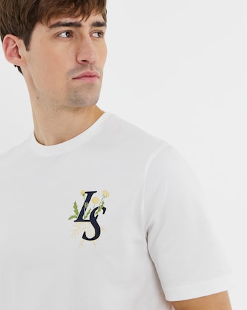 Lyle & Scott Dandelion Script Graphic T-Shirt - White