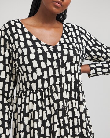 Mono Print Waffle Button up Midi Dress With Pockets