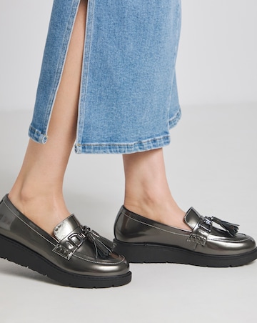 Heavenly Soles Skye Low Wedge Tassle Trim Loafer - Wide Fit (E)