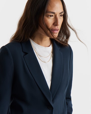 Tailored Single Breasted Blazer