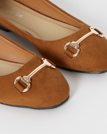 Tandra Classic Ballerina With Snaffle Trim - Extra Wide Fit (EEE)