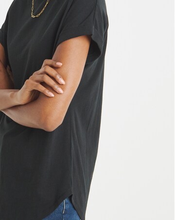 Black Longline Short Sleeve Curved Hem Top