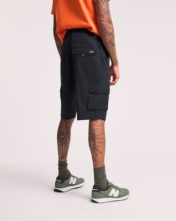 Snowdonia Black Shorts With Belt