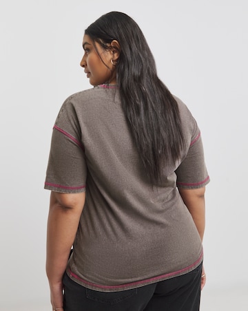 Acid Wash Contrast Flatlock Top