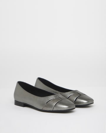 Heavenly Soles Genevieve Cut Out Detail Ballerinas - Wide Fit (E)
