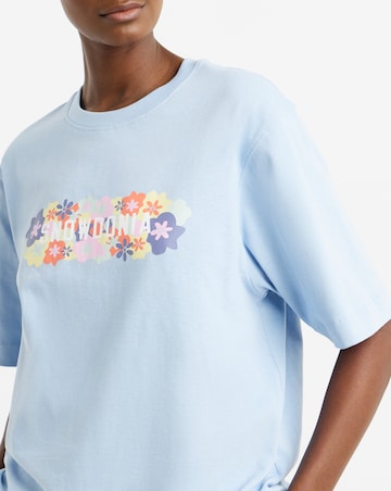 Snowdonia Floral Branded T-Shirt