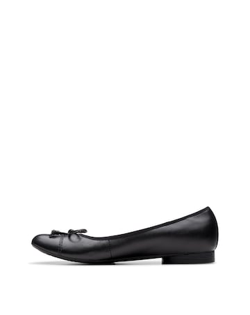Clarks Loreleigh Rae Leather Ballet Pump Wide Fit