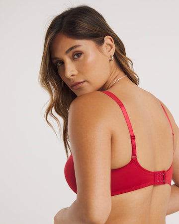 Triumph Essential Minimiser Wired Bra Crimson