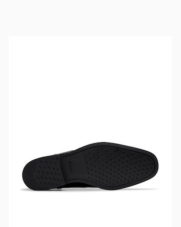 Clarks Paulton Lace Shoe - Brown