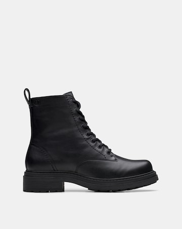 Clarks Orinoco3 Lace Up Leather Boot Wide Fit