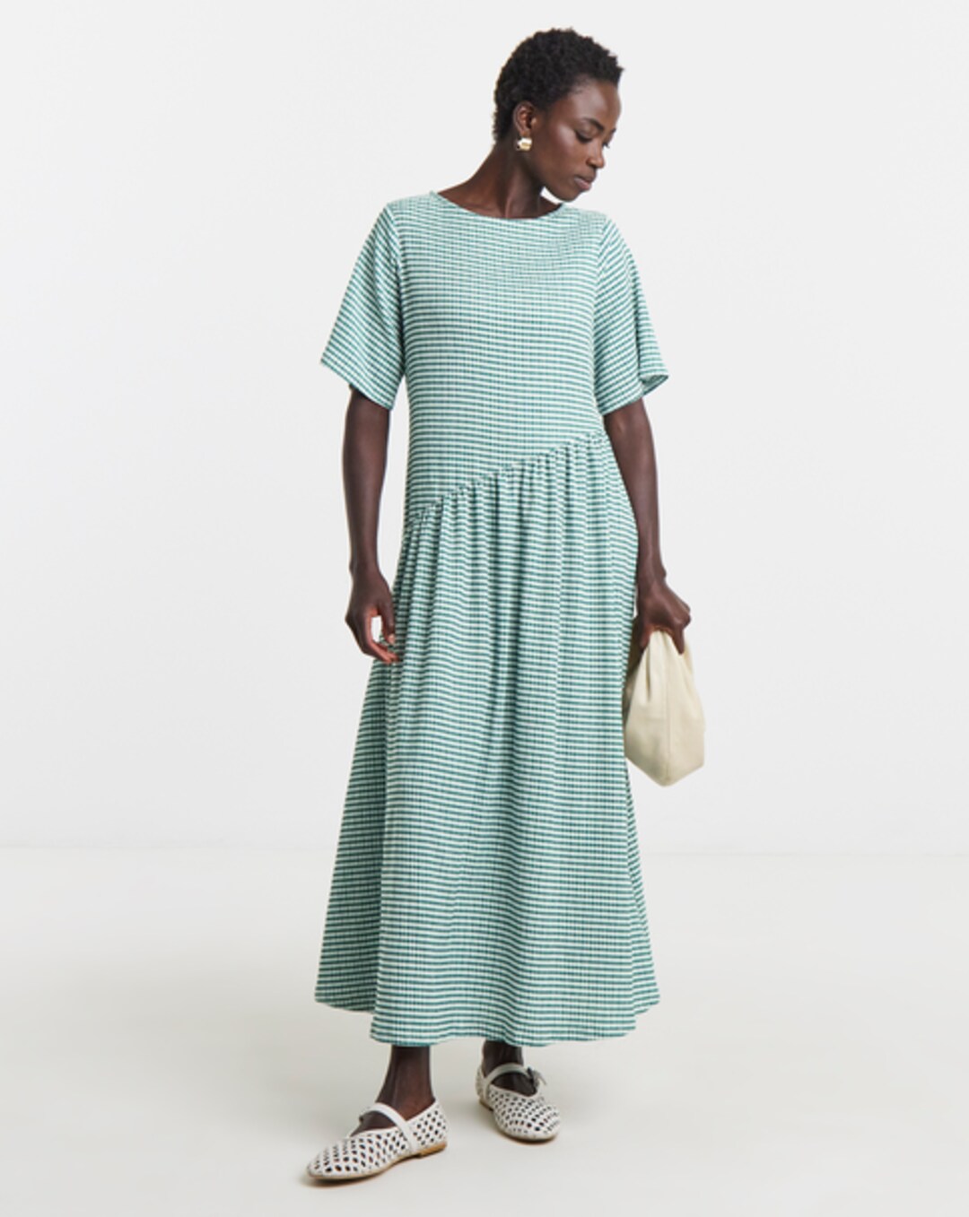 Size 28 Dresses | Plus Size Dresses in Plain & Floral Designs | Ambrose  Wilson