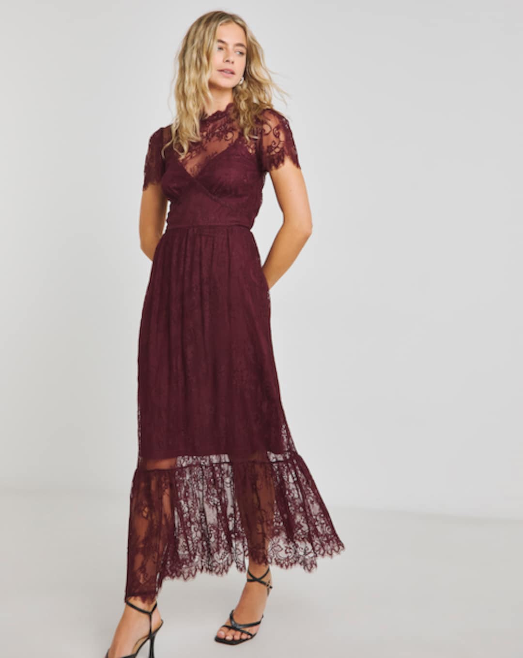 Lovedrobe Outlet | Ambrose Wilson