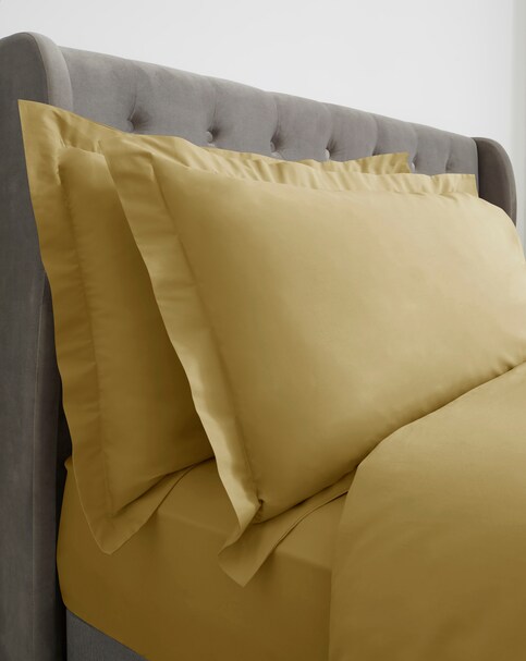 200 TC Plain Dye Oxford Pillowcases