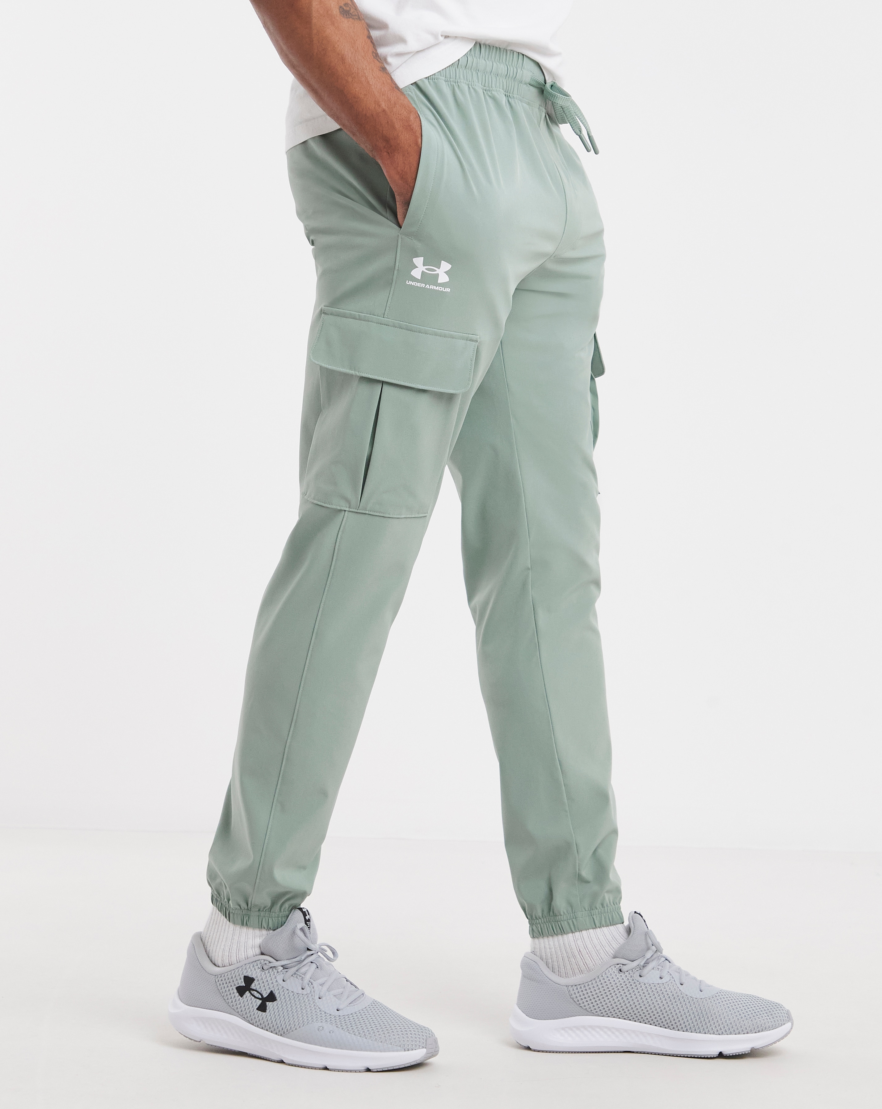 Under Armour Vibe Woven Cargo Pants