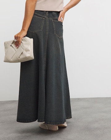 Dark Wash Box Pleat Maxi Denim Skirt