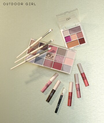 Make-up Kits