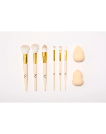 Make-up Kits