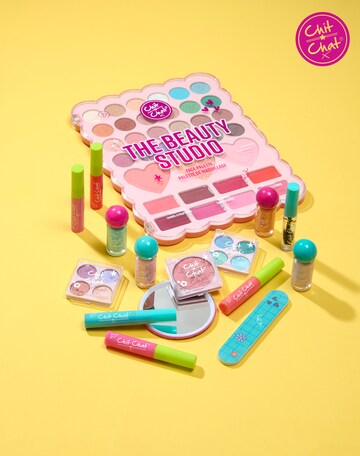 Make-up Kits