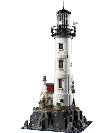 LEGO Ideas Motorized Lighthouse 21335