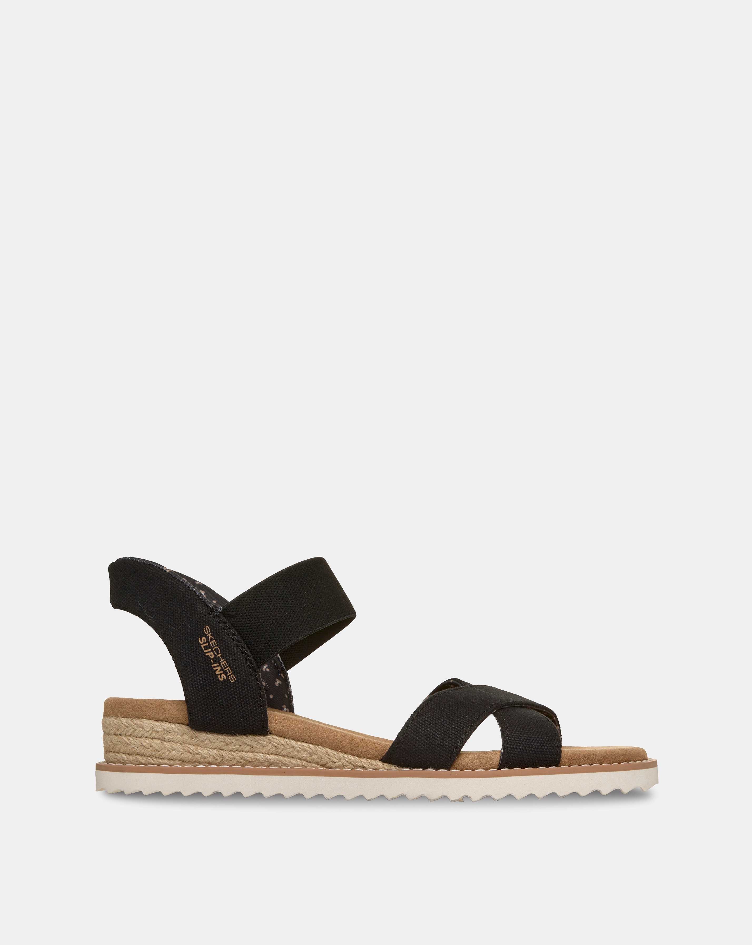 Skechers Bobs Kiss Standard Sandals