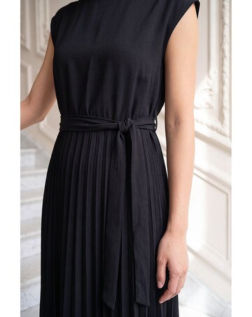 Roman Pleated Tie Waist Dress
