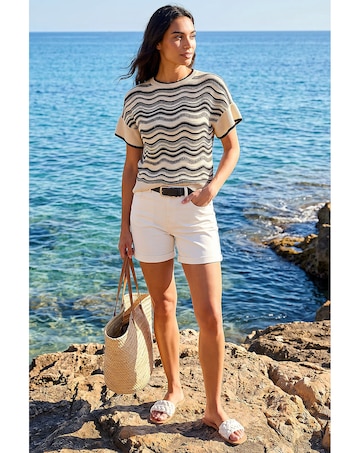 Roman Stripe Wave Frill Knit Top