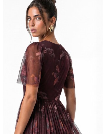 Anaya Floral Print V Neck Maxi Dress