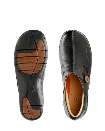 Clarks Un Loop Contrast Embroidery Leather Slip on Shoes - Wide Fit (E)