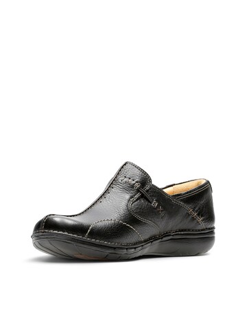 Clarks Un Loop Contrast Embroidery Leather Slip on Shoes - Wide Fit (E)