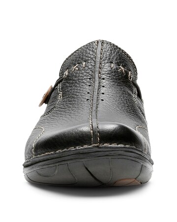 Clarks Un Loop Contrast Embroidery Leather Slip on Shoes - Wide Fit (E)