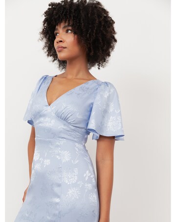 Maya Deluxe Jacquard Fabric Dress